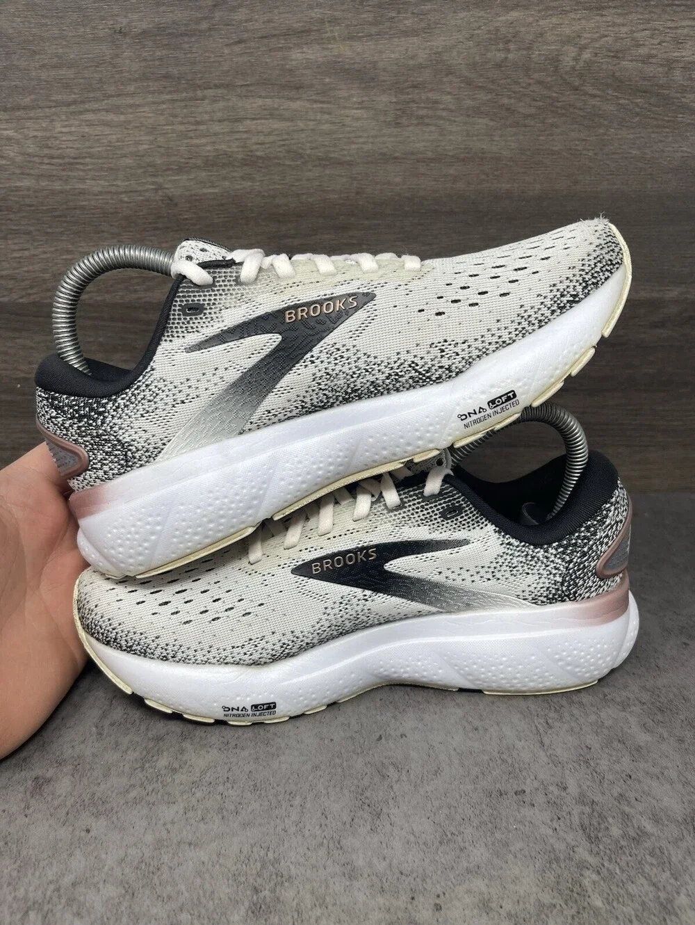 Brooks Ghost 16 Womens Size 6.5 Running Walking Athletic Shoes White Rose Gold